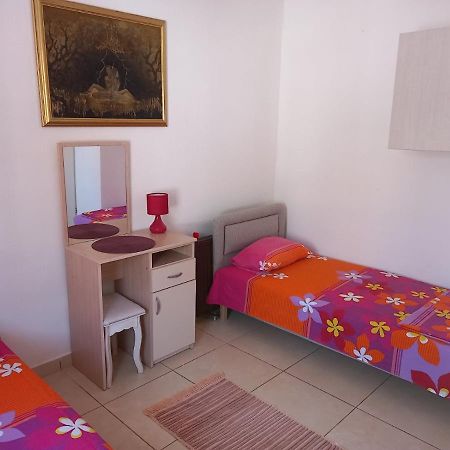 Apartmani Liki Ulcinj Buitenkant foto