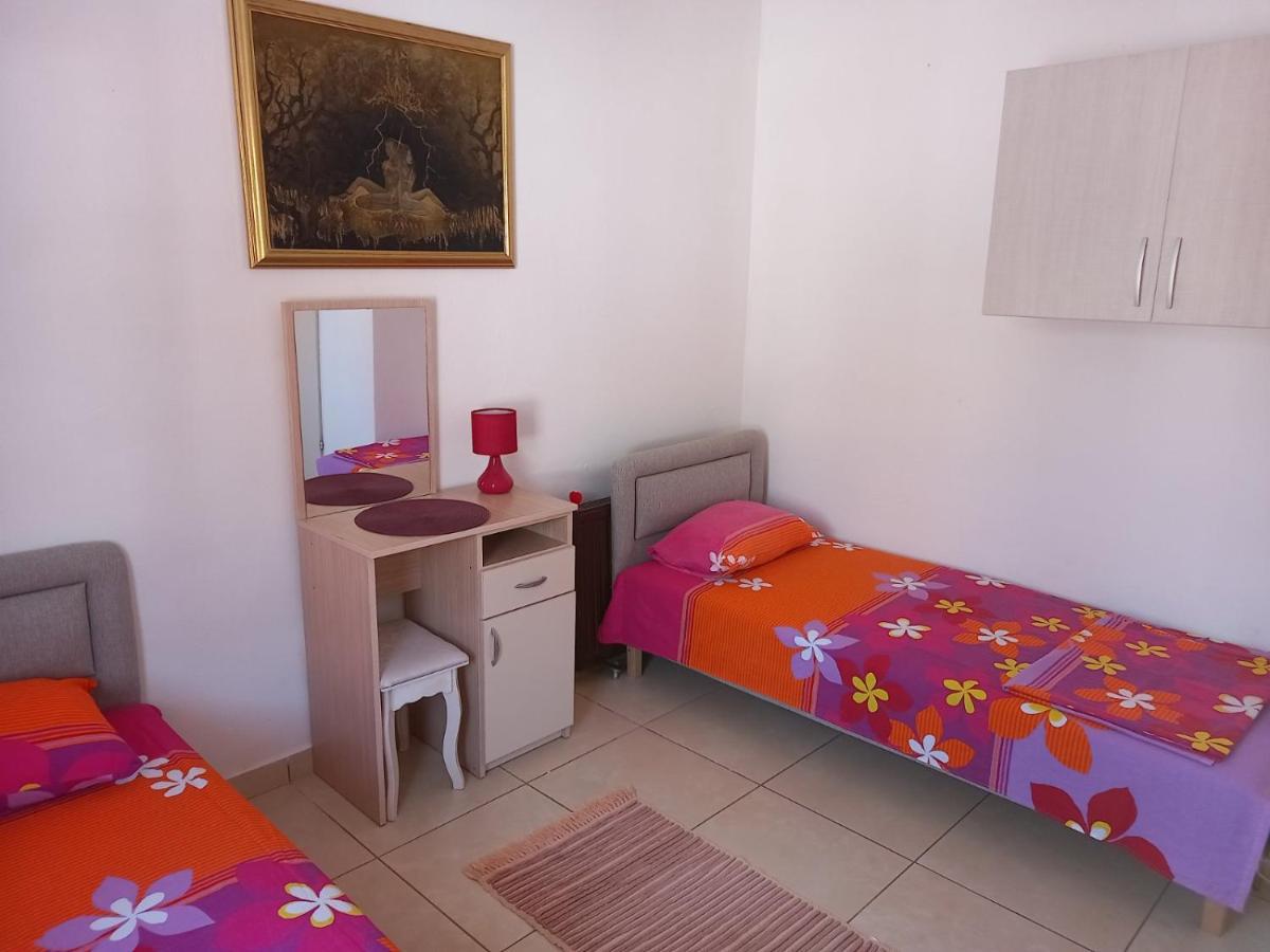 Apartmani Liki Ulcinj Buitenkant foto